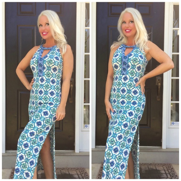 Dresses & Skirts - SUMMER CLEARANCE 🌸 Stunning Pattern Maxi Dress!
